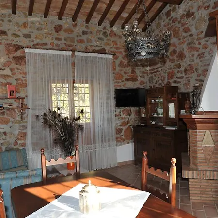 Летний дом Ancaiano Country House Ферентилло
